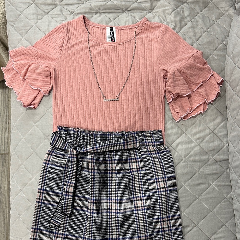 Soft Pink Ribbed Knit Top